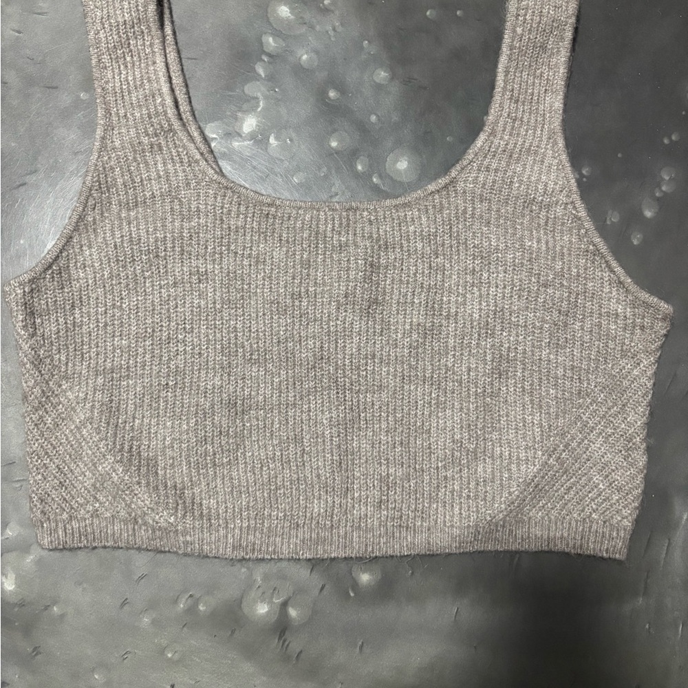 H&M Brown Oatmeal Ribbed Knit Crop Top (NWOT)
